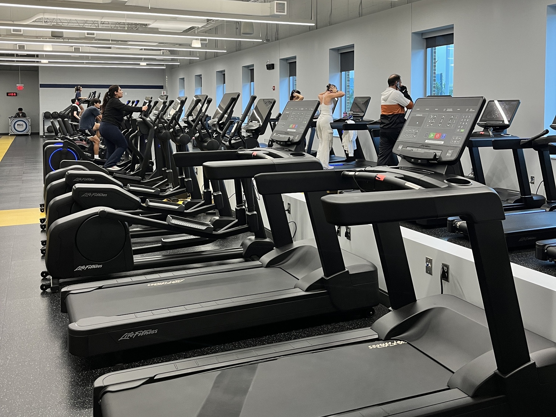 Harper College cardio floor after installation of new equipment from Life Fitness / Hammer Strength